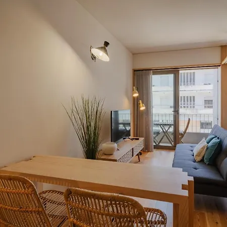 Feel Corporate Housing Campanha