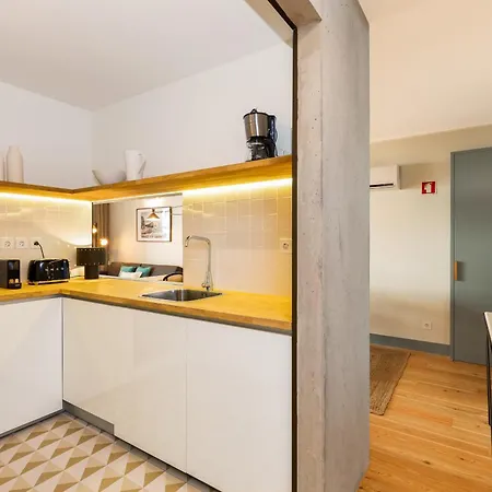 Apartment Feel Corporate Housing Campanha