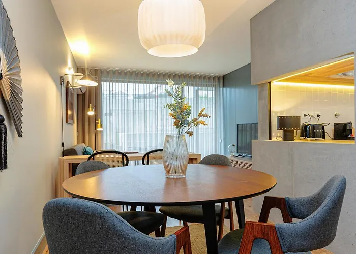 Feel Corporate Housing Campanha