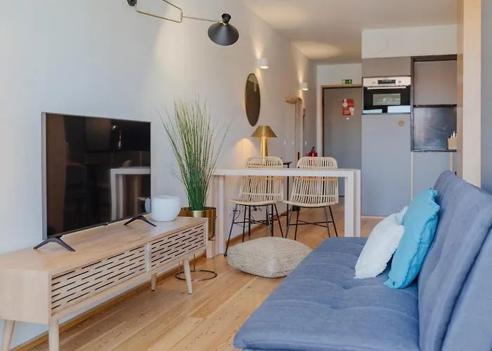 Feel Corporate Housing Campanha