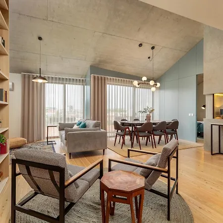 Feel Corporate Housing Campanha *