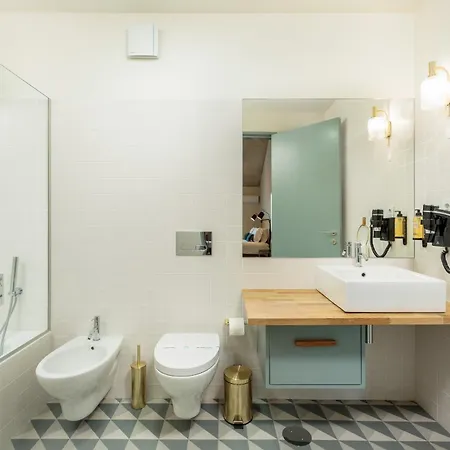 Feel Corporate Housing Campanha *